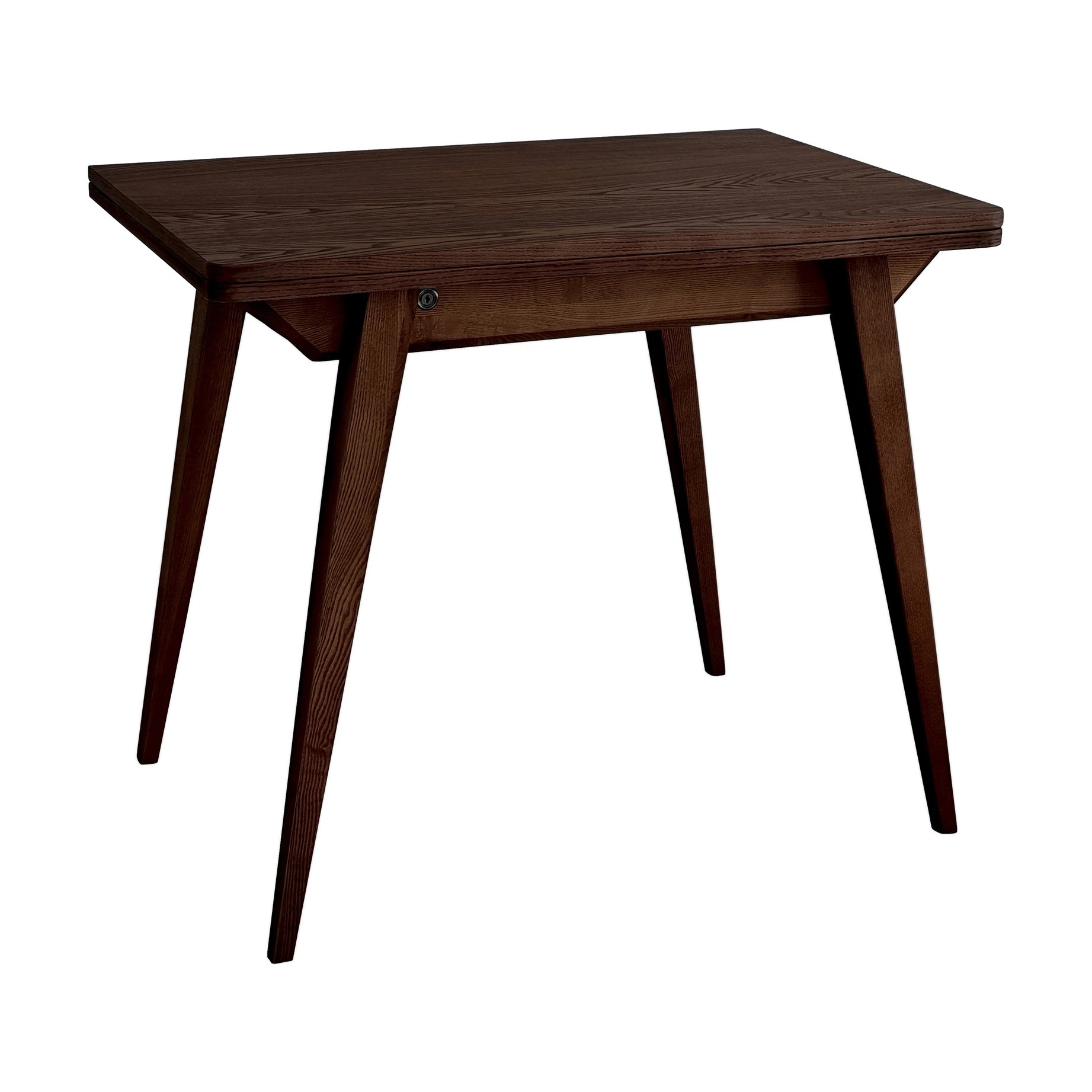 Table à manger extensible en frêne teinté noyer, vue de trois-quarts, pieds ronds fuselés en éventail, fond blanc