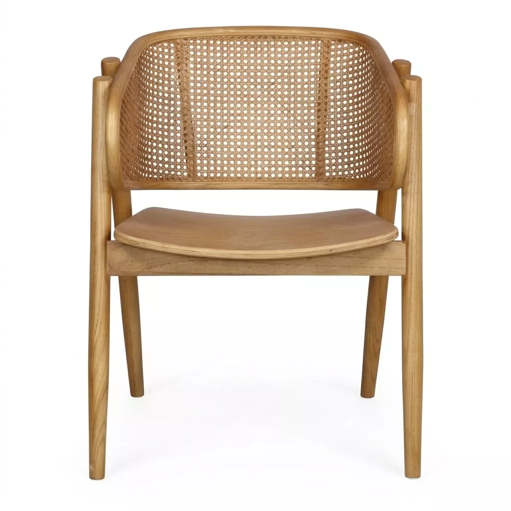 Chaise en orme brun miel vue de face, dossier en cannage rotin tressé hexagonal et assise bombée, sur fond neutre clair