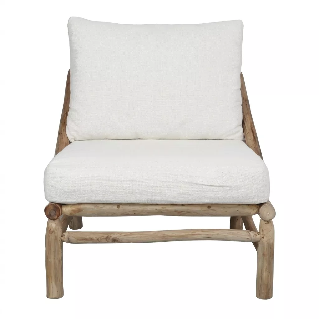 Fauteuil bois massif Thaoly, coussins lin ivoire, ossature branches bois flotté huilé, vue de face, fond blanc