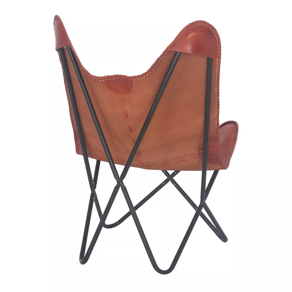 Fauteuil butterfly en cuir caramel, vue de dos, envers en cuir naturel non teint et cadre acier noir mat