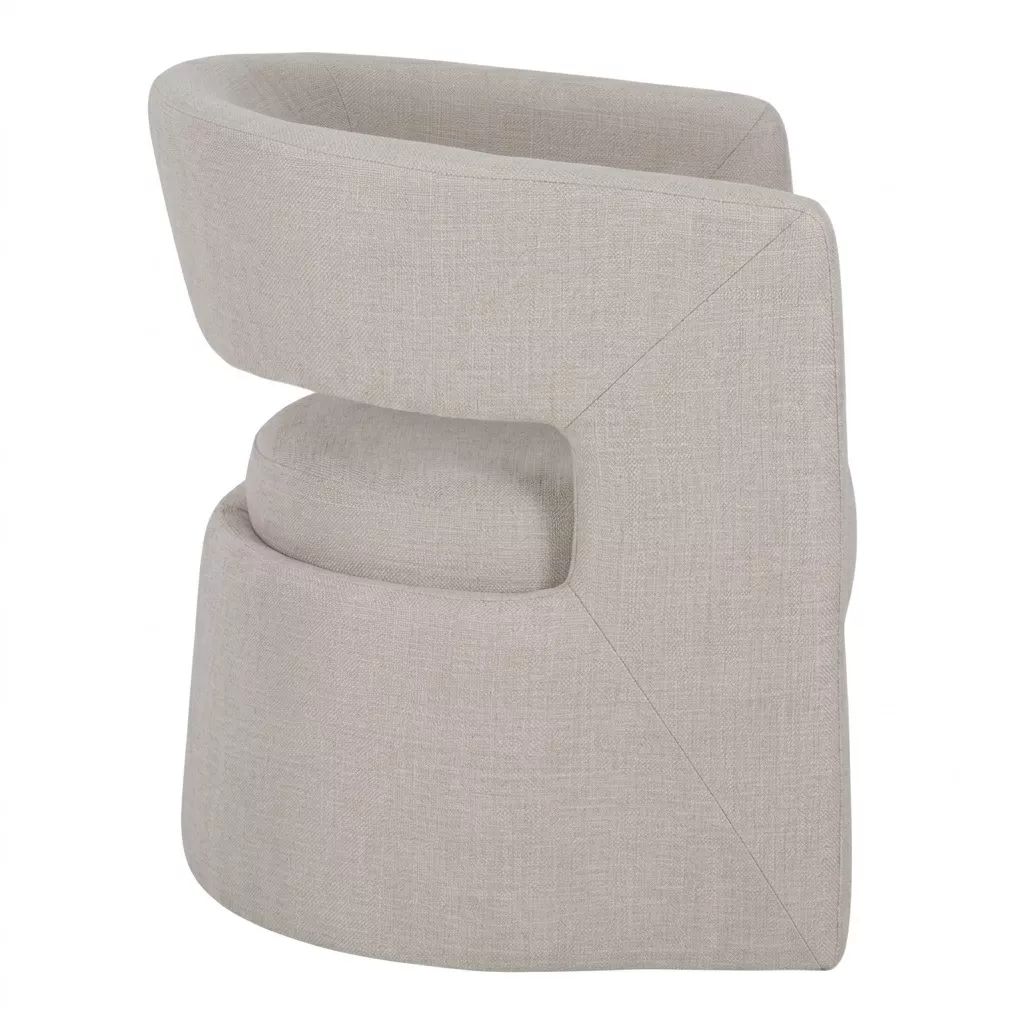 Fauteuil tapissé ivoire Tesia packshot fond blanc vue dos/dessus, structure coque enveloppante et découpe latérale révélées, tissu chiné grain fin