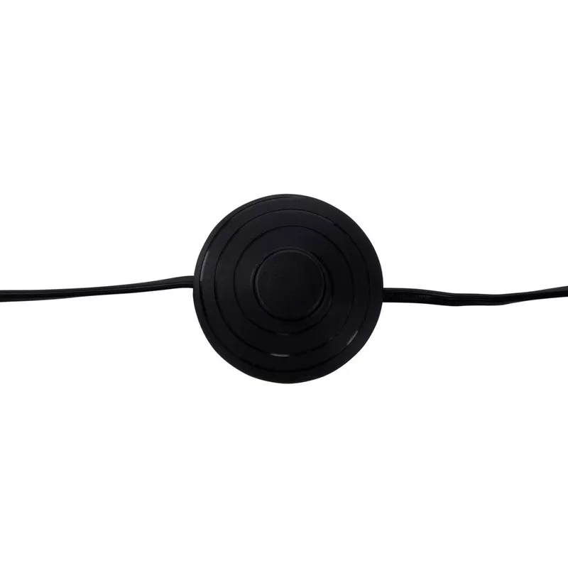 Interrupteur de câble rond en plastique noir mat du lampadaire 3 têtes, vue de face sur fond blanc