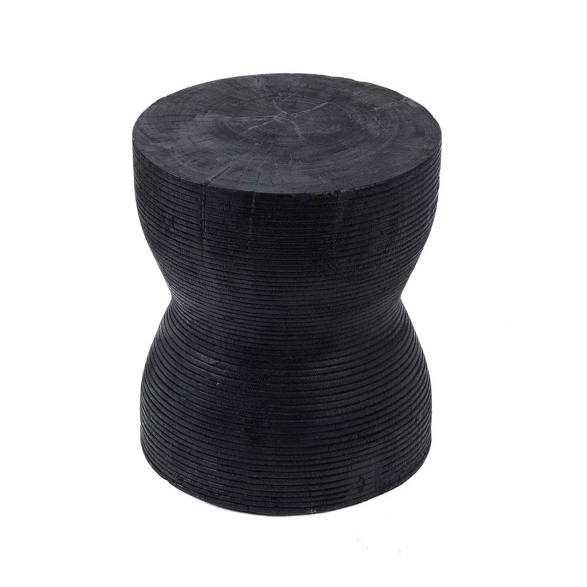 Tabouret en bois massif noir mat vu de trois-quarts, plateau en bois de bout et base évasée sur fond blanc