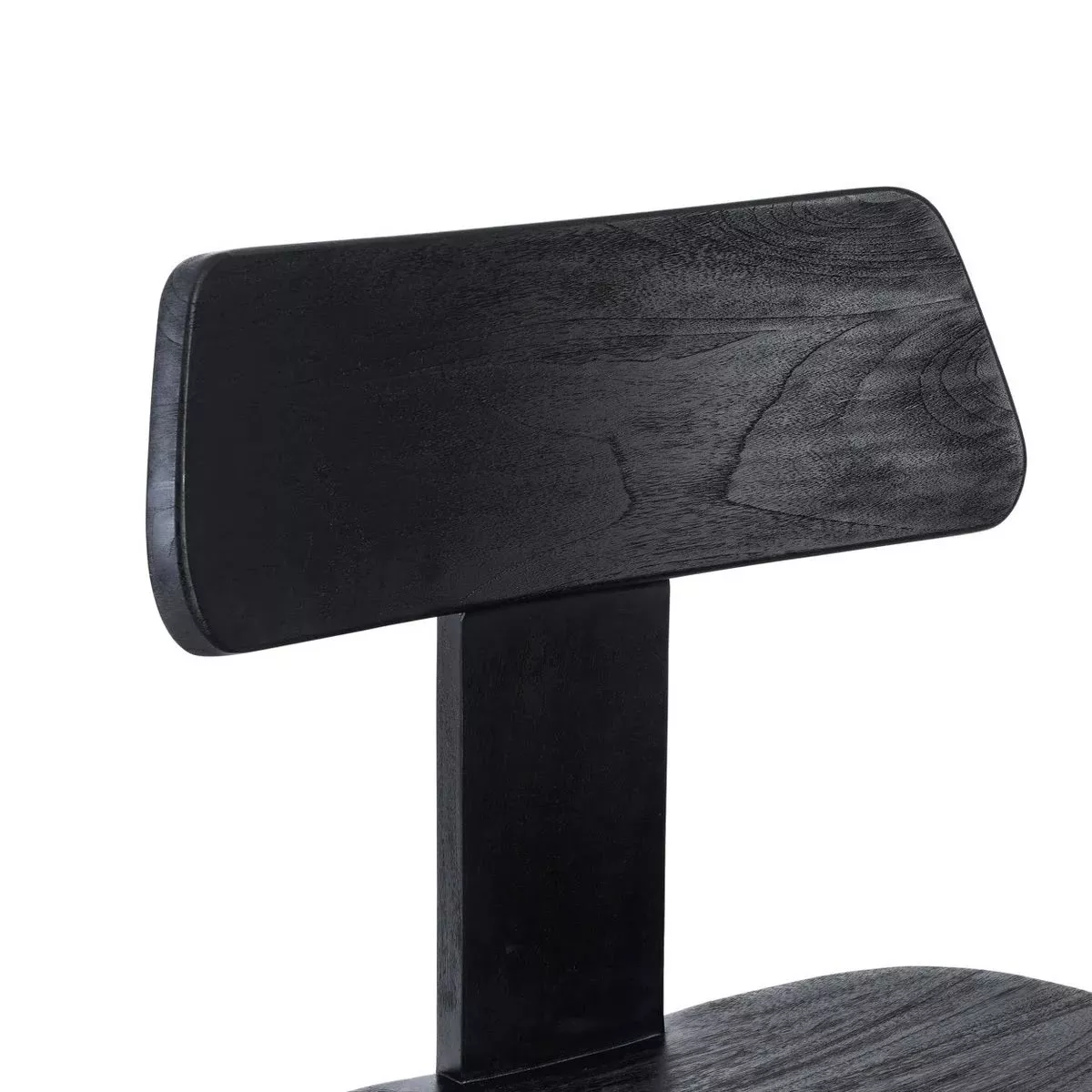 Détail rapproché du dossier T-back en teck massif teinté noir mat, veinage du bois visible en stries brun-anthracite