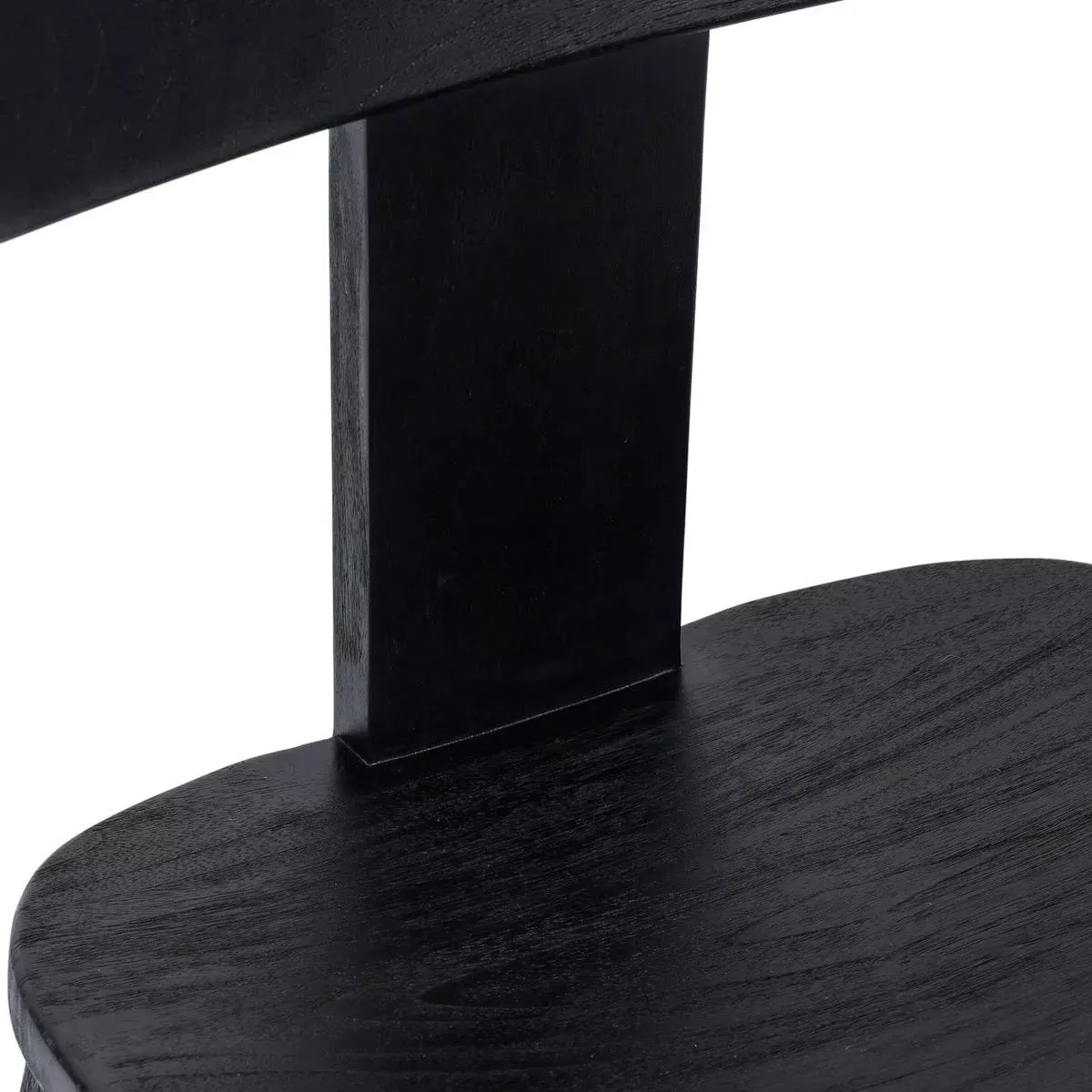 Détail rapproché de la colonne centrale en teck noir mat ancrée à l'assise, jointure bois sur bois sans ferrure visible