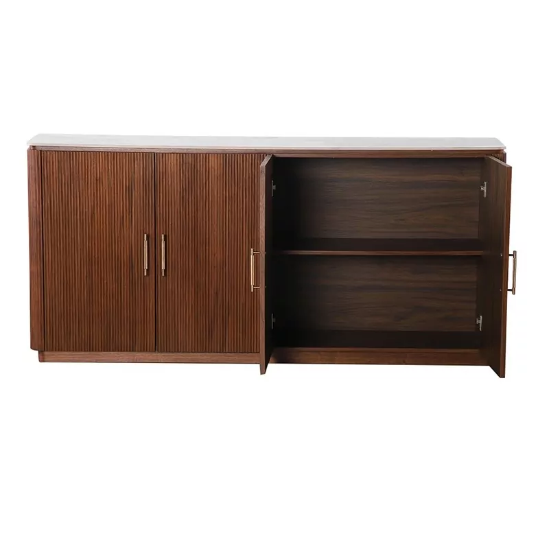 Buffet en noyer cannelé portes ouvertes révélant les rangements et l'étagère intérieure, plateau effet marbre, fond neutre