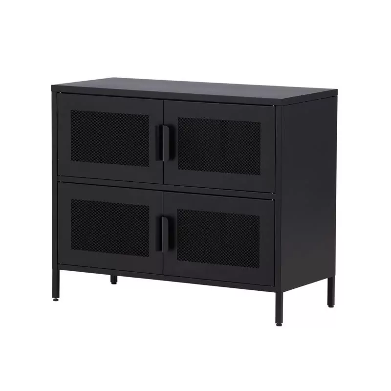 Buffet bas en acier laqué noir mat, quatre portes en grillage maille losange et pieds tubulaires fins, sur fond neutre