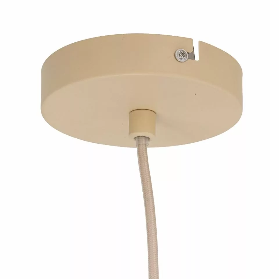 Rosace de plafond ronde en métal beige mat et cordon textile tressé beige, sur fond neutre